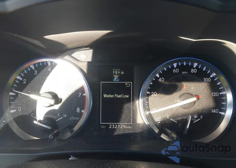 2015 Toyota Highlander Xle V6 from USA, damaged, VIN 5TDJKRFH9FS107411